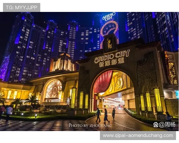 澳门新濠影汇购物中心全景介绍，购物娱乐一站式体验